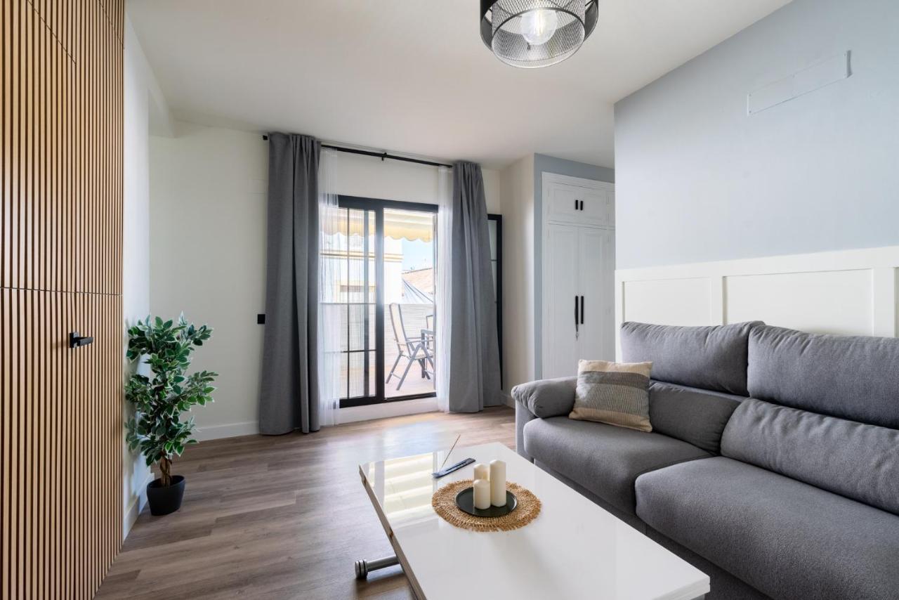 Atico Con Terraza San Juan De La Palma Apartment Sevilla Exterior foto